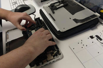 Hands on experience is what we look for in a computer technicians.  At RescueTECH our computer repair techs each have 7+ years experience.