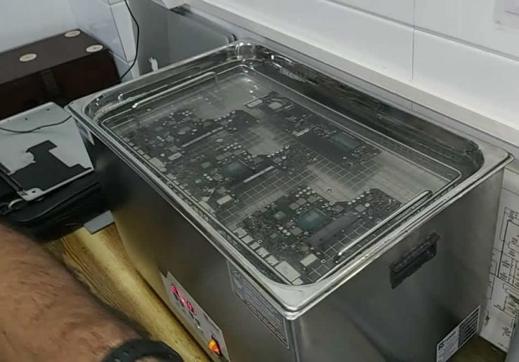 Using a sonic cleaner we are able to remove the corrosion from Apple devices after liquid damage
